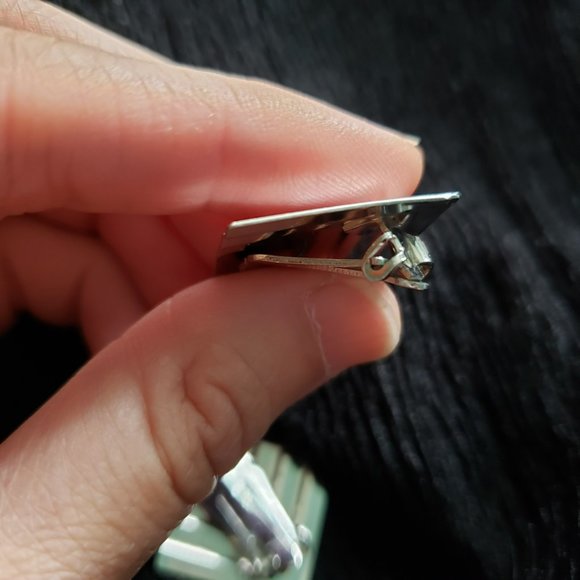 Vintage Silver Toned Square Clip on Earrings - Picture 5 of 9